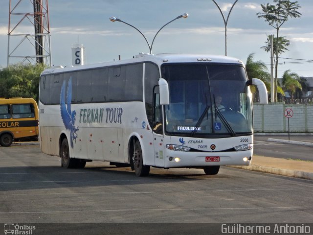 Fernan Tour 2000 na cidade de Araxá, Minas Gerais, Brasil, por Guilherme Antonio. Número da foto: #4639670.
