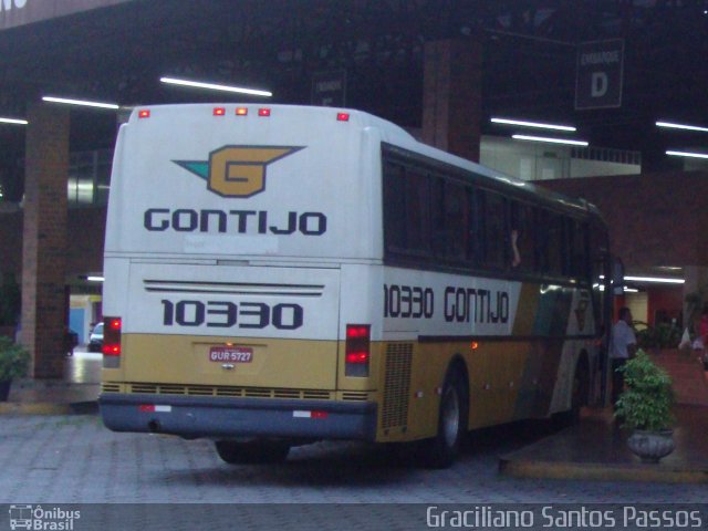 Empresa Gontijo de Transportes 10330 na cidade de Coronel Fabriciano, Minas Gerais, Brasil, por Graciliano Santos Passos. ID da foto: 4580038.