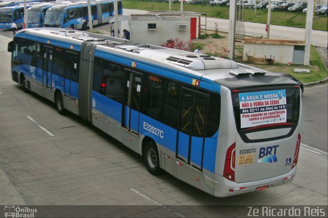 Translitoral Transportes E22027C na cidade de Rio de Janeiro, Rio de Janeiro, Brasil, por Zé Ricardo Reis. ID da foto: 4643709.