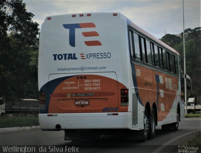 Total Expresso 2013 na cidade de Viana, Espírito Santo, Brasil, por Wellington  da Silva Felix. ID da foto: 4644506.