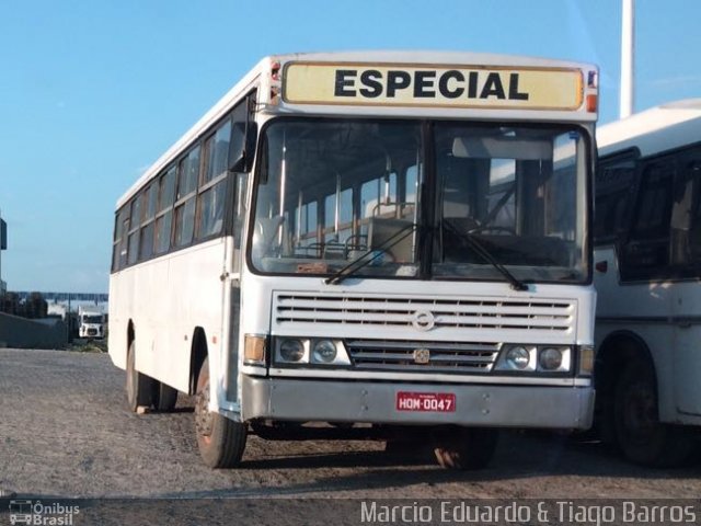 Ônibus Particulares 0047 na cidade de Barão de Grajaú, Maranhão, Brasil, por Marcio Eduardo da Silva Morais. Número da foto: #4582259.