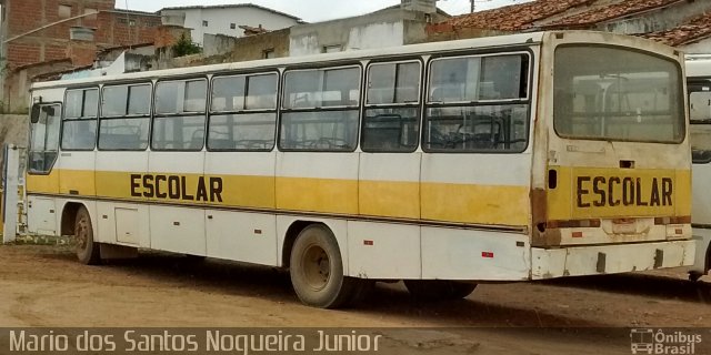 Escolares 8047 na cidade de Piritiba, Bahia, Brasil, por Mario dos Santos Nogueira Junior. Número da foto: #4584317.