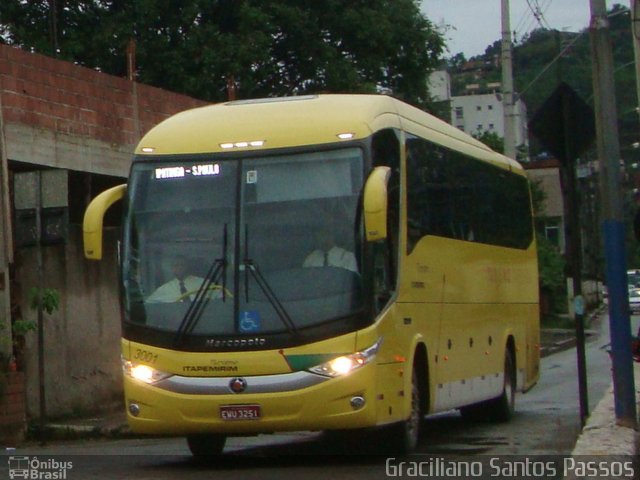 Viação Itapemirim 3001 na cidade de Coronel Fabriciano, Minas Gerais, Brasil, por Graciliano Santos Passos. ID da foto: 4586558.