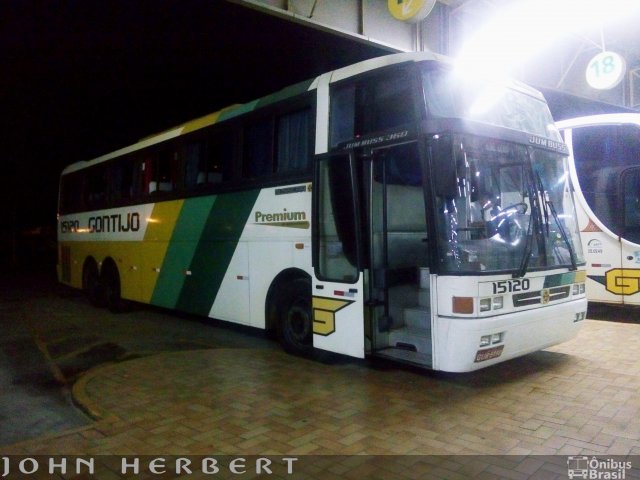 Empresa Gontijo de Transportes 15120 na cidade de São Paulo, São Paulo, Brasil, por John Herbert. ID da foto: 4585978.