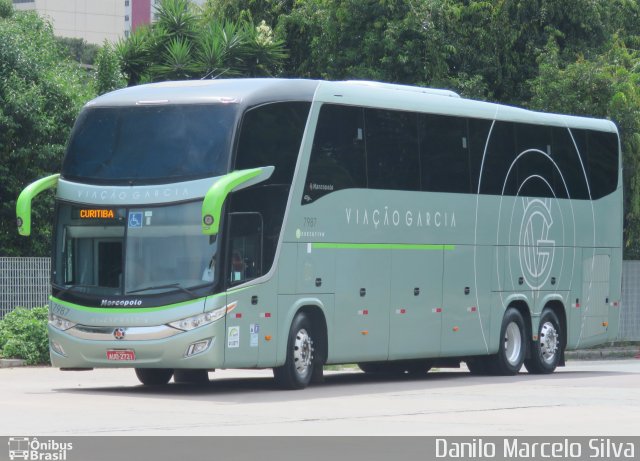 Viação Garcia 7987 na cidade de Curitiba, Paraná, Brasil, por Danilo Marcelo Silva. Número da foto: #4594908.