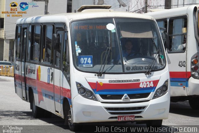 Transporte Tropical 4024 na cidade de Aracaju, Sergipe, Brasil, por Julio Cesar  Barbosa Martins. Número da foto: #4594990.
