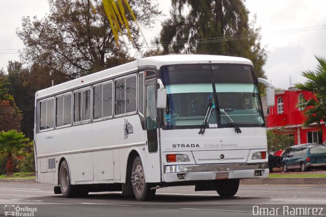 Autobuses Teotihuacan 066 na cidade de Ixmiquilpan, Hidalgo, México, por Omar Ramírez Thor2102. ID da foto: 4594467.