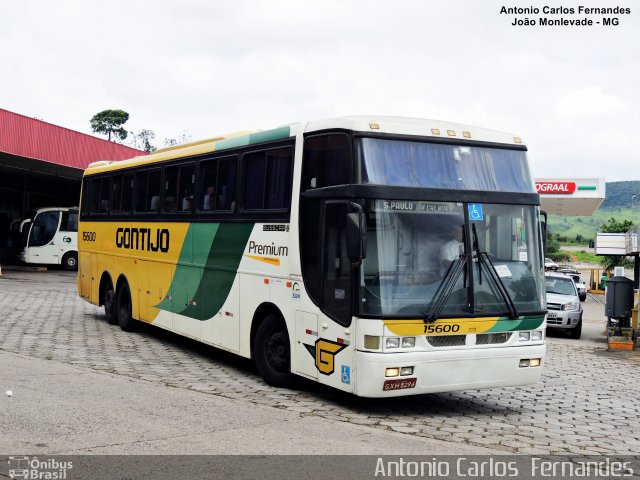 Empresa Gontijo de Transportes 15600 na cidade de João Monlevade, Minas Gerais, Brasil, por Antonio Carlos Fernandes. Número da foto: #4593518.