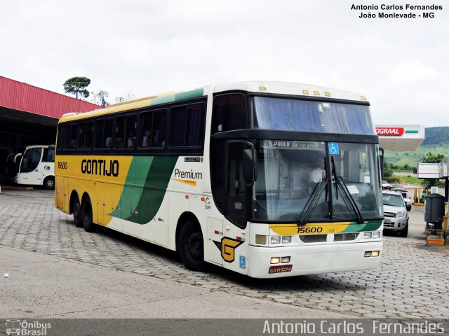 Empresa Gontijo de Transportes 15600 na cidade de João Monlevade, Minas Gerais, Brasil, por Antonio Carlos Fernandes. ID da foto: 4593518.