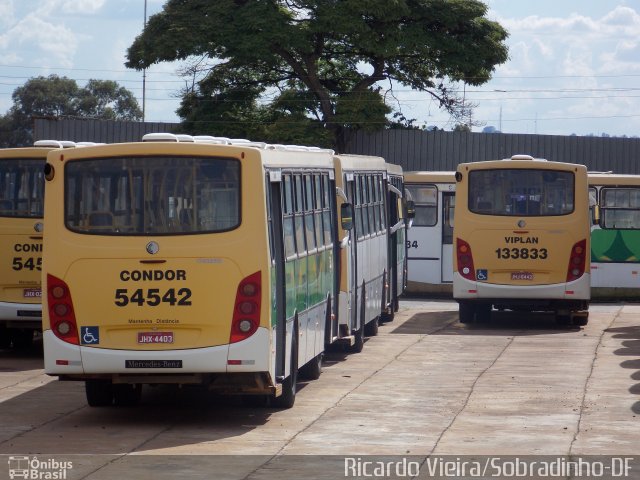 Condor Transportes Urbanos 54542 na cidade de Sobradinho, Distrito Federal, Brasil, por Ricardo Vieira. ID da foto: 4594685.