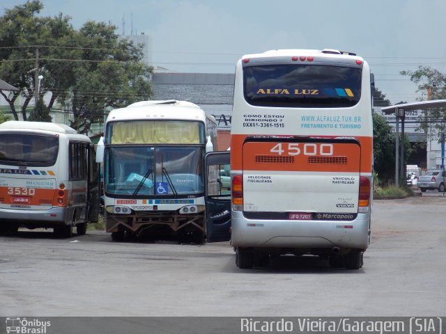 Alfa Luz Viação Transportes 4500 na cidade de SIA, Distrito Federal, Brasil, por Ricardo Vieira. ID da foto: 4645747.