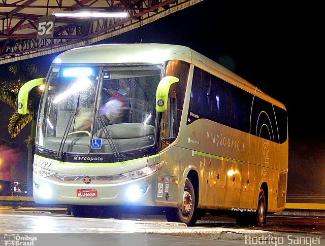 Viação Garcia 7797 na cidade de Londrina, Paraná, Brasil, por Rodrigo S. G Busólogo do Brasil. ID da foto: 4669344.