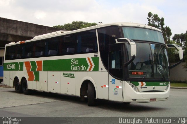 Cia. São Geraldo de Viação 10540 na cidade de Curitiba, Paraná, Brasil, por Douglas Paternezi. Número da foto: #4668845.