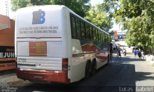 Vitória Barroso Turismo 2700 na cidade de Canindé, Ceará, Brasil, por Lucas Gabriel. Número da foto: #4670851.