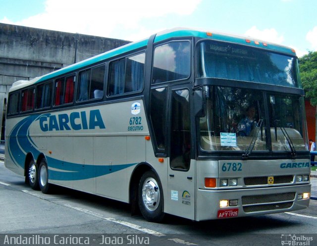 Viação Garcia 6782 na cidade de Curitiba, Paraná, Brasil, por João Silva. ID da foto: 4679677.