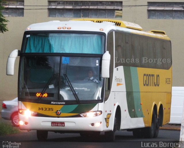 Empresa Gontijo de Transportes 14335 na cidade de Araxá, Minas Gerais, Brasil, por Lucas Borges . Número da foto: #4686928.