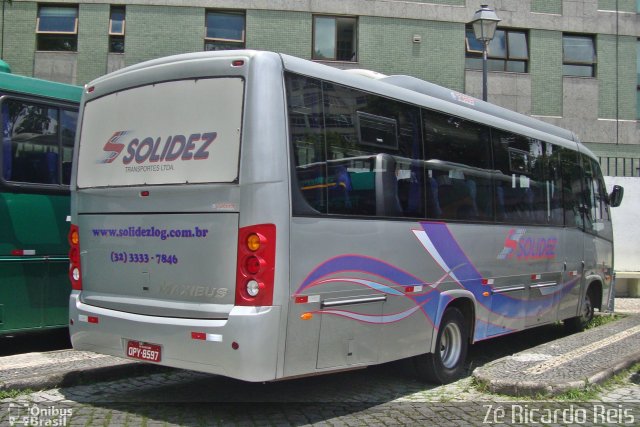 Solidez Transportes 8597 na cidade de Petrópolis, Rio de Janeiro, Brasil, por Zé Ricardo Reis. Número da foto: #4685554.