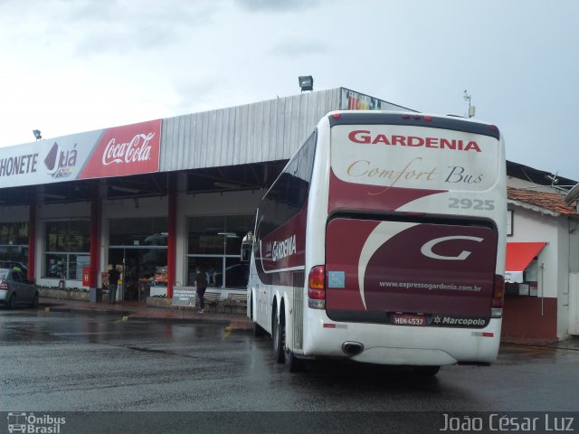 Expresso Gardenia 2925 na cidade de Oliveira, Minas Gerais, Brasil, por João César Luz. Número da foto: #4686648.