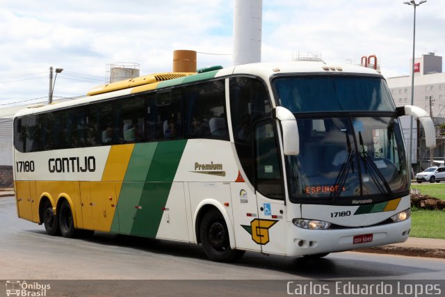 Empresa Gontijo de Transportes 17180 na cidade de Montes Claros, Minas Gerais, Brasil, por Carlos Eduardo Lopes. ID da foto: 4688188.