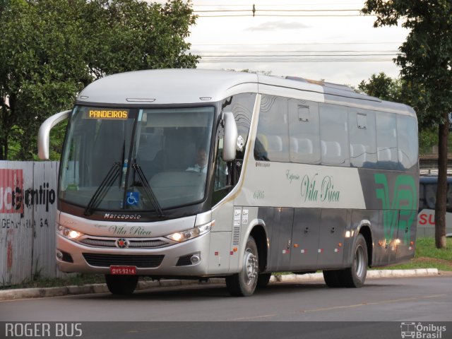 Expresso Vila Rica 6405 na cidade de Brasília, Distrito Federal, Brasil, por Roger Emtram & Lara Busologa. Número da foto: #4689245.