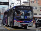 Guarulhos Transportes 33.617 na cidade de São Paulo, São Paulo, Brasil, por Marcelo Santos. Número da foto: #4688155.