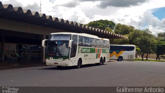 Empresa Gontijo de Transportes 20130 na cidade de Araxá, Minas Gerais, Brasil, por Guilherme Antonio. Número da foto: #4691519.