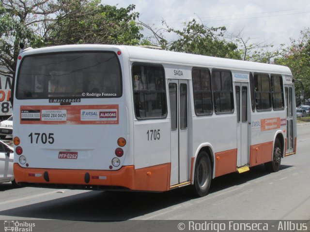 Expresso Metropolitano 1705 na cidade de Maceió, Alagoas, Brasil, por Rodrigo Fonseca. ID da foto: 4689868.