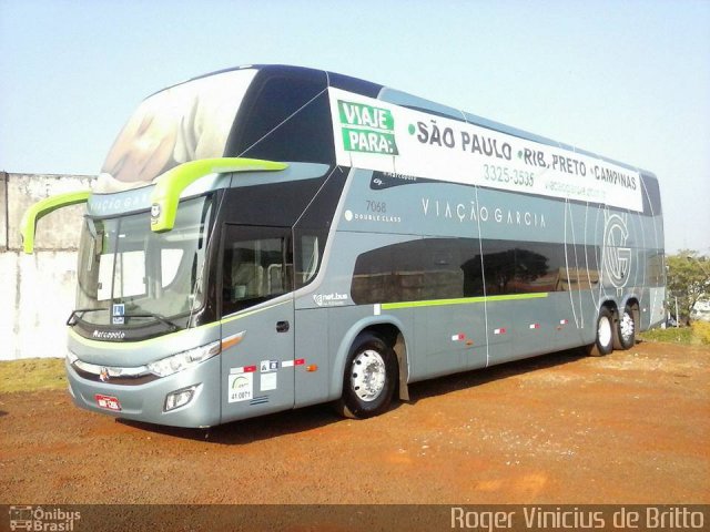 Viação Garcia 7068 na cidade de Londrina, Paraná, Brasil, por Roger Vinicius de Britto. ID da foto: 4692371.