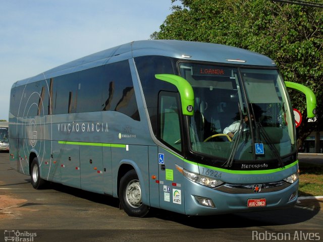 Viação Garcia 16224 na cidade de Paranavaí, Paraná, Brasil, por Robson Alves. Número da foto: #4648355.