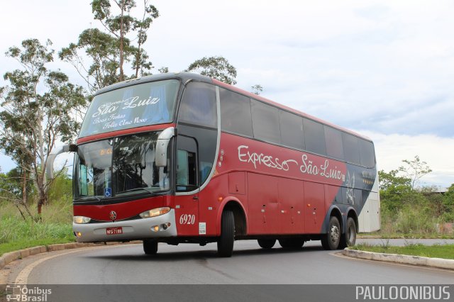 Expresso São Luiz 6920 na cidade de Brasília, Distrito Federal, Brasil, por Paulo Camillo Mendes Maria. ID da foto: 4649313.