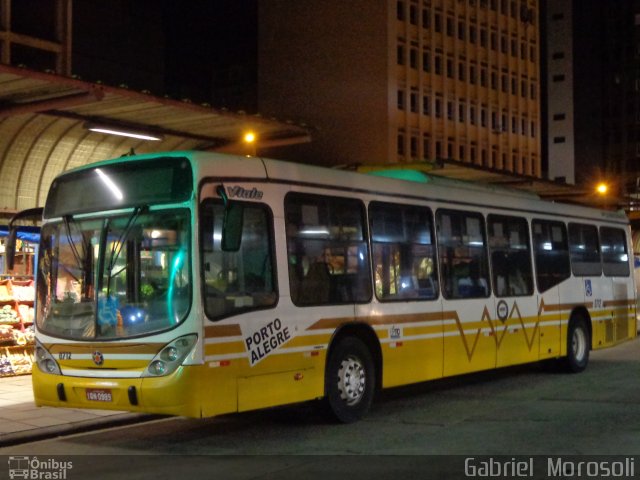 Companhia Carris Porto-Alegrense 0712 na cidade de Porto Alegre, Rio Grande do Sul, Brasil, por Gabriel  Morosoli. ID da foto: 4694693.