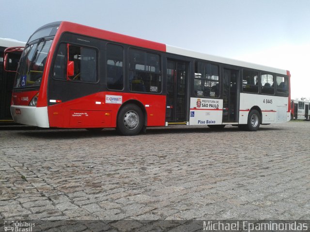 Express Transportes Urbanos Ltda 4 8445 na cidade de São Paulo, São Paulo, Brasil, por Michael Epaminondas. ID da foto: 4696995.