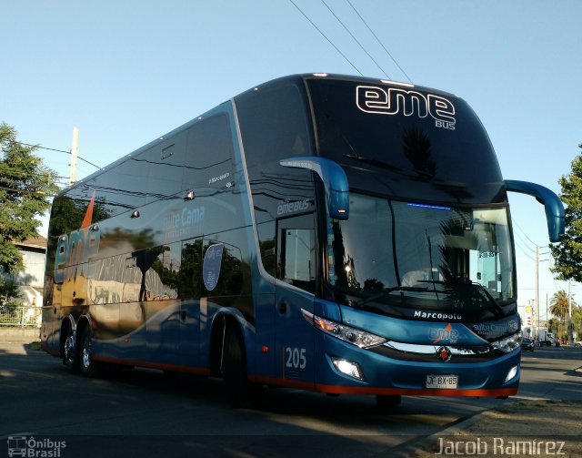 Pullman Eme Bus 205 na cidade de , por Jacob Ramírez  Jake. ID da foto: 4699671.