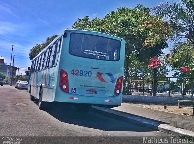 Auto Viação Dragão do Mar 42920 na cidade de Fortaleza, Ceará, Brasil, por Matheus Lima Teixeira. ID da foto: 4699977.