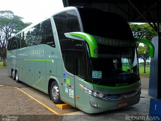 Viação Garcia 7887 na cidade de Cianorte, Paraná, Brasil, por Robson Alves. Número da foto: #4701258.