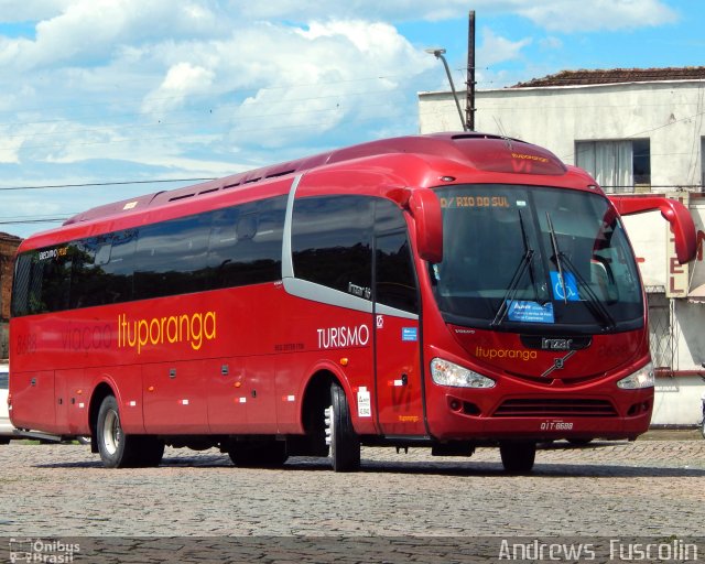 Viação Ituporanga 8688 na cidade de Joinville, Santa Catarina, Brasil, por Andrews  Fuscolin. ID da foto: 4702814.