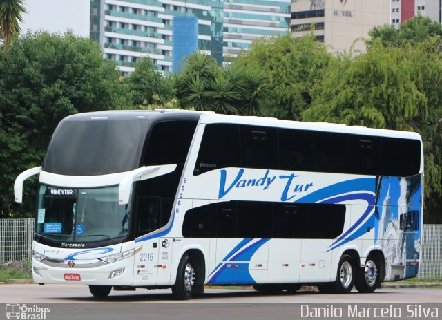 Vandy Tur Turismo & Viagens 2016 na cidade de Curitiba, Paraná, Brasil, por Danilo Marcelo Silva. ID da foto: 4708032.