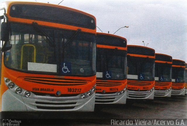 Viva Brasília - Viação Valmir Amaral 103217 na cidade de Itapoã, Distrito Federal, Brasil, por Ricardo Vieira. Número da foto: #4711152.