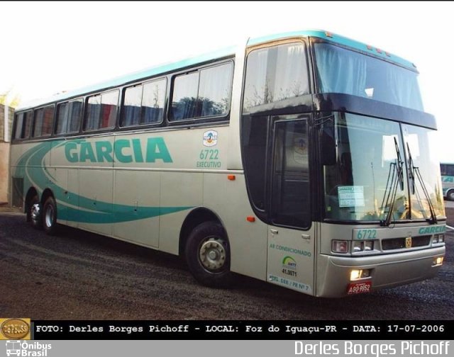 Viação Garcia 6722 na cidade de Foz do Iguaçu, Paraná, Brasil, por Derles Borges Pichoff. Número da foto: #4712329.