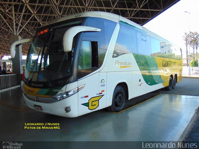 Empresa Gontijo de Transportes 18140 na cidade de Patos de Minas, Minas Gerais, Brasil, por Leonardo J. Nunes. ID da foto: 4713966.