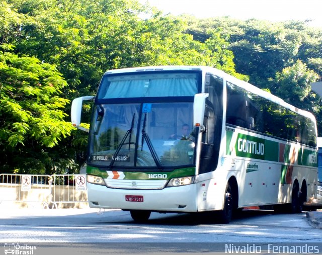 Empresa Gontijo de Transportes 11690 na cidade de São Paulo, São Paulo, Brasil, por Nivaldo  Fernandes. ID da foto: 4717961.