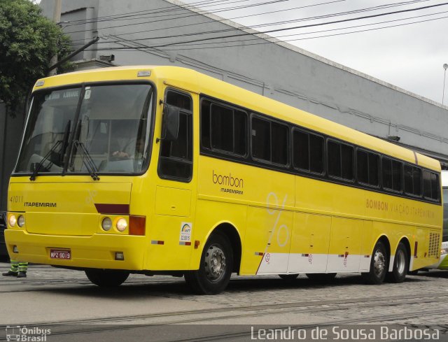 Viação Itapemirim 41011 na cidade de Rio de Janeiro, Rio de Janeiro, Brasil, por Leandro de Sousa Barbosa. Número da foto: #4718920.