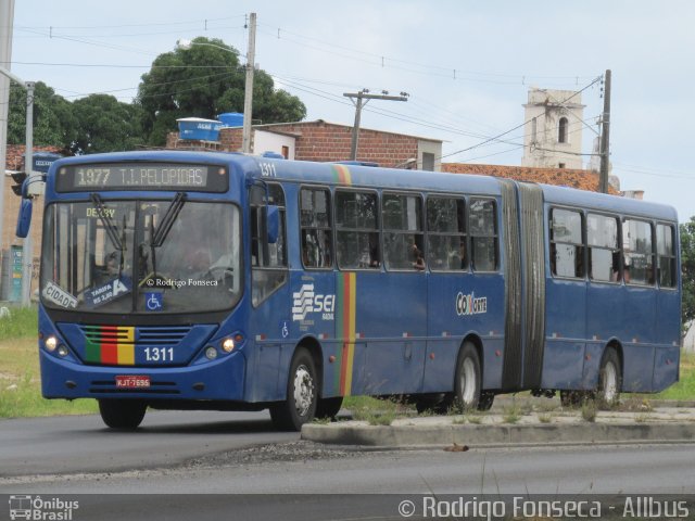 Cidade Alta Transportes 1.311 na cidade de Olinda, Pernambuco, Brasil, por Rodrigo Fonseca. Número da foto: #4717632.