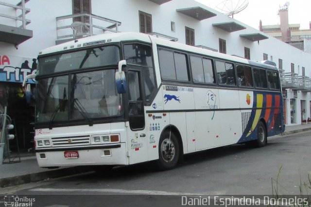 J.R Tur 106 na cidade de Tramandaí, Rio Grande do Sul, Brasil, por Daniel Espindola Dorneles. Número da foto: #4650956.