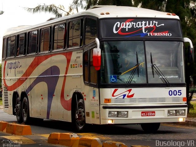 Capratur Turismo 005 na cidade de Volta Redonda, Rio de Janeiro, Brasil, por Glauco Oliveira. Número da foto: #4651570.