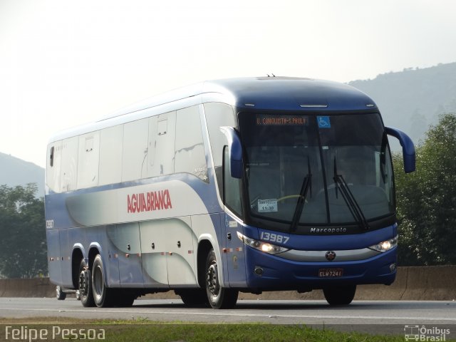 Viação Águia Branca 13987 na cidade de Queluz, São Paulo, Brasil, por Felipe Pessoa de Albuquerque. Número da foto: #4721544.