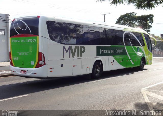 Expresso Princesa dos Campos 6670 na cidade de Ponta Grossa, Paraná, Brasil, por Alexandre M.  Sanches. Número da foto: #4721941.