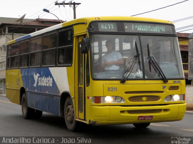 Viação Sudeste 8211 na cidade de Marataízes, Espírito Santo, Brasil, por João Silva. ID da foto: 4722988.