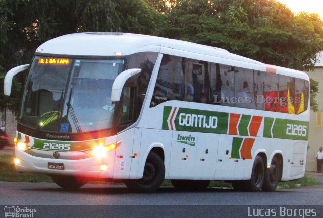 Empresa Gontijo de Transportes 21285 na cidade de Araxá, Minas Gerais, Brasil, por Lucas Borges . Número da foto: #4656810.