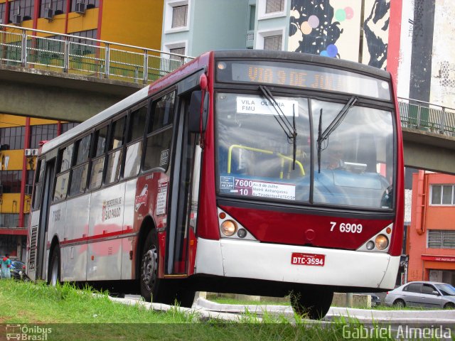 Viação Gatusa Transportes Urbanos 7 6818 na cidade de São Paulo, São Paulo, Brasil, por Gabriel Almeida. Número da foto: #4657254.